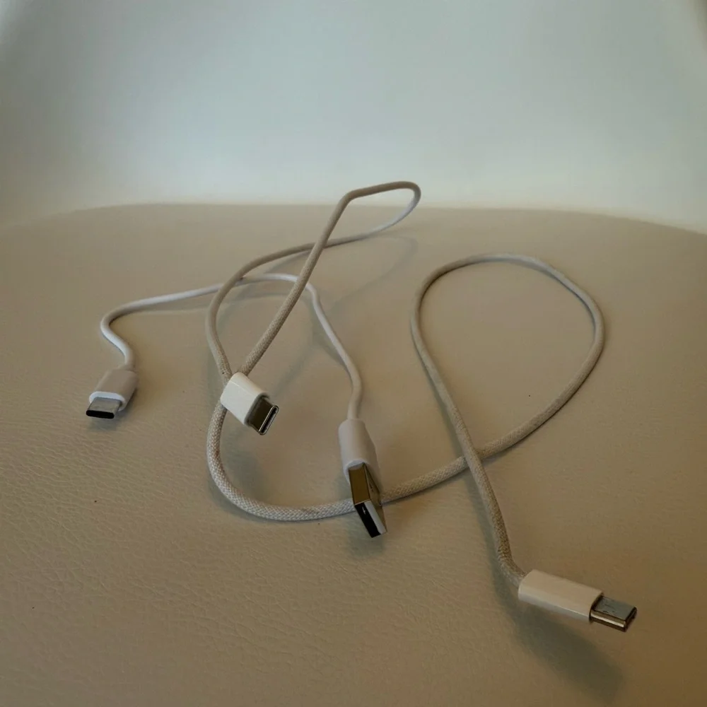 ❌ Universal White Charging Cable- two type C